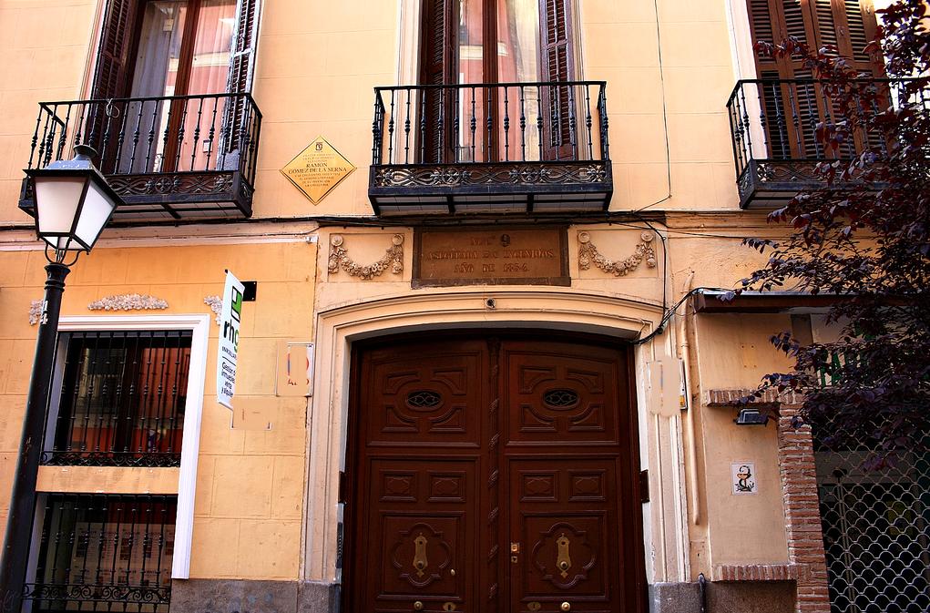 Casa en la que vivi Ramn Gmez de la Serna en la calle de la Puebla