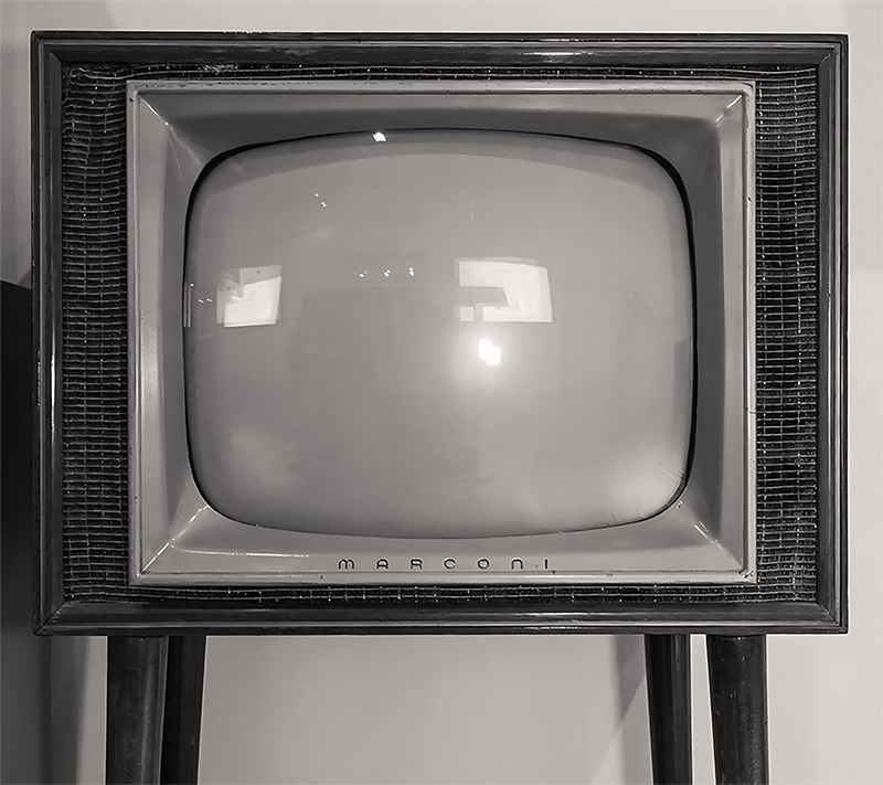 Una de aquellas primeras televisiones