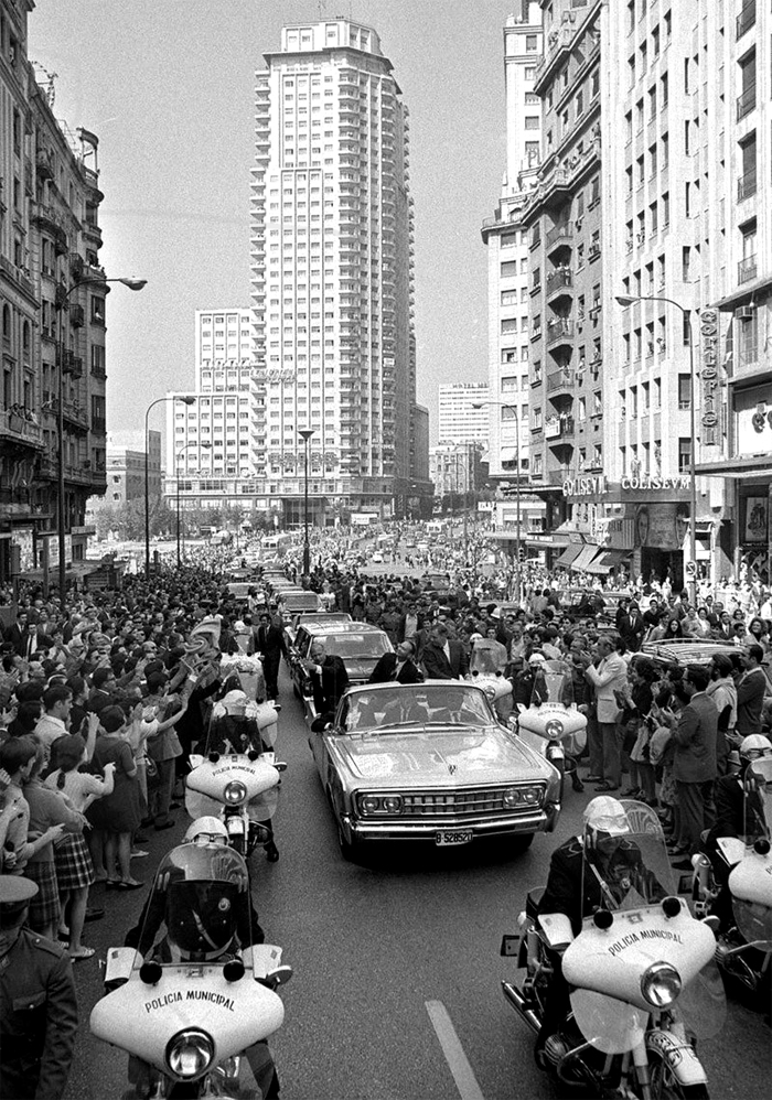 Astronautas en la Gran Vía