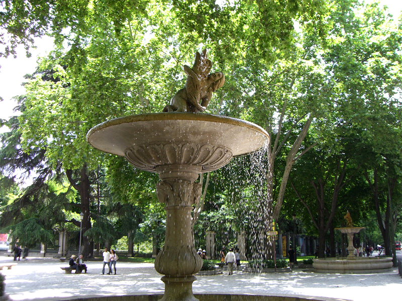 Paseo del Prado. Las Fuentecillas