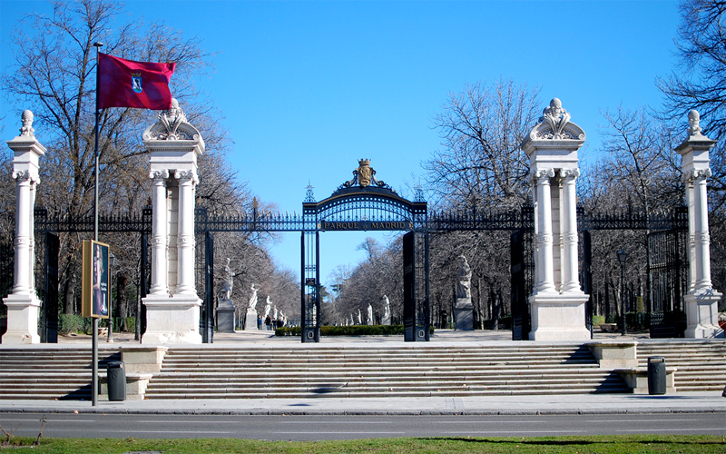 Puerta de España