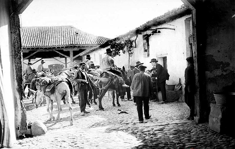 Puerta de toledo alrededor de 1880