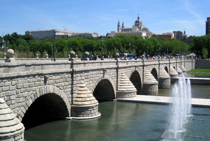 Puente de Segovia