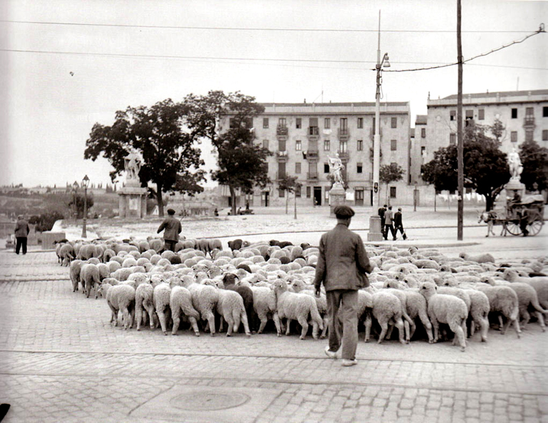 Glorieta de Pirámides 1936