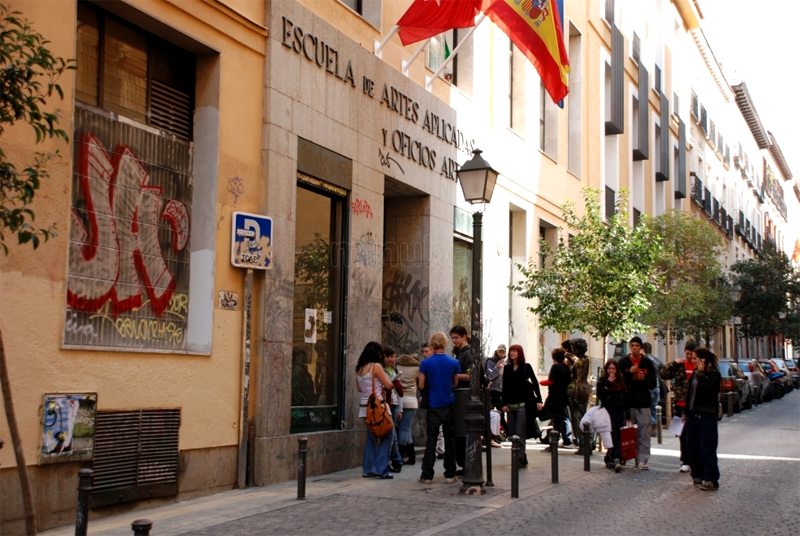 Escuela de Artes Aplicadas y Oficios Artsticos