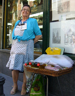 Doa Carmen Escobar, la vendedora de la Corredera