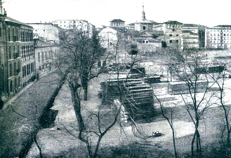 Derribo de parte del Hospicio en 1924