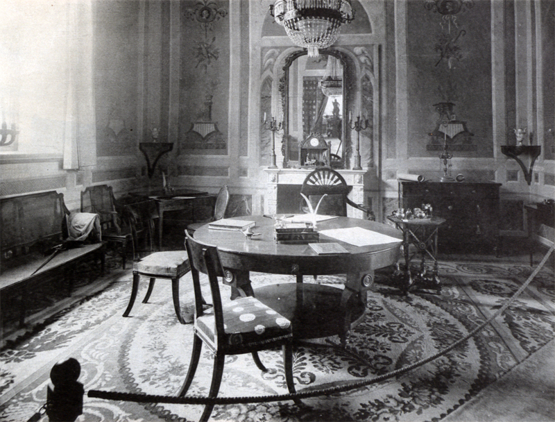 Reproducción del gabinete de Napoleón en Chamartin en el palacio de los duques de Pastrana