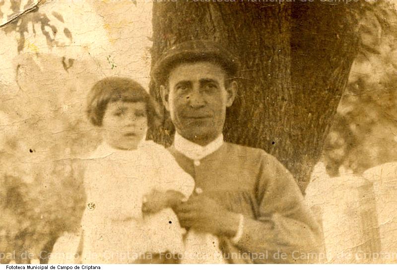 Salustiano Martnez de Madrid y su hija Lola
