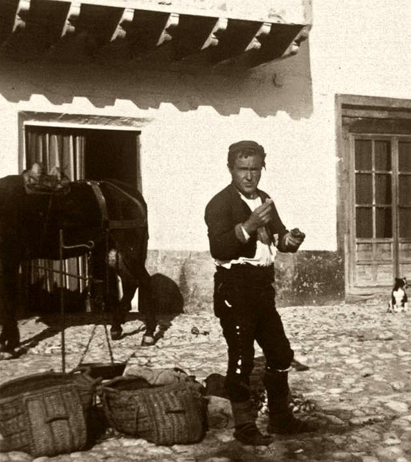 Miguelete en el mercado de Criptana en 1895