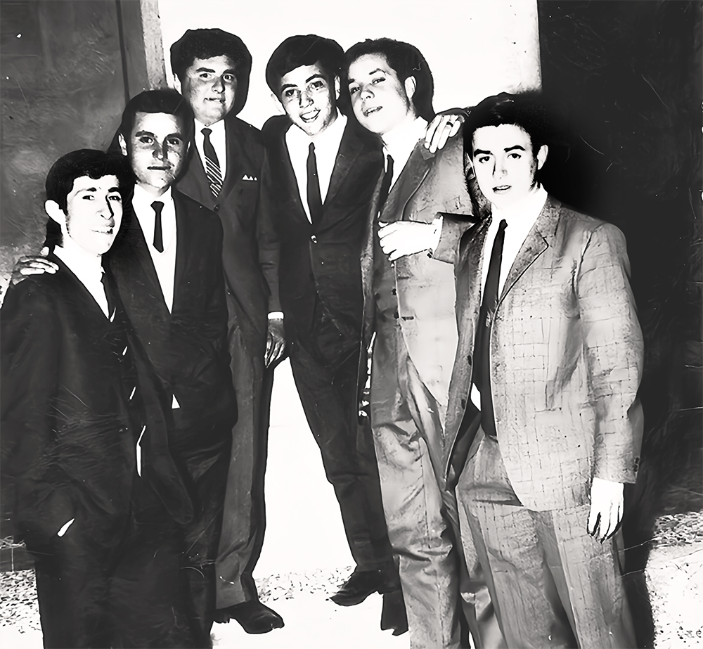 Con el traje de los domingos