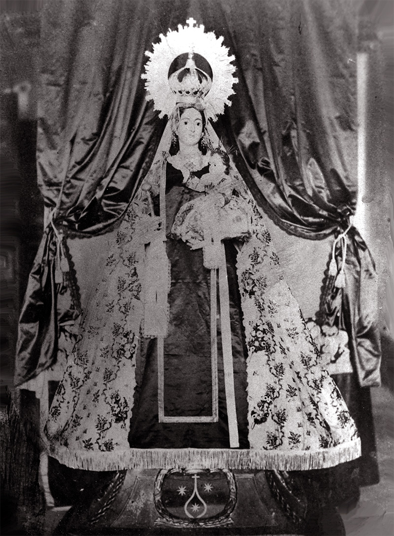 Antigua imagen de la Virgen del Carmen