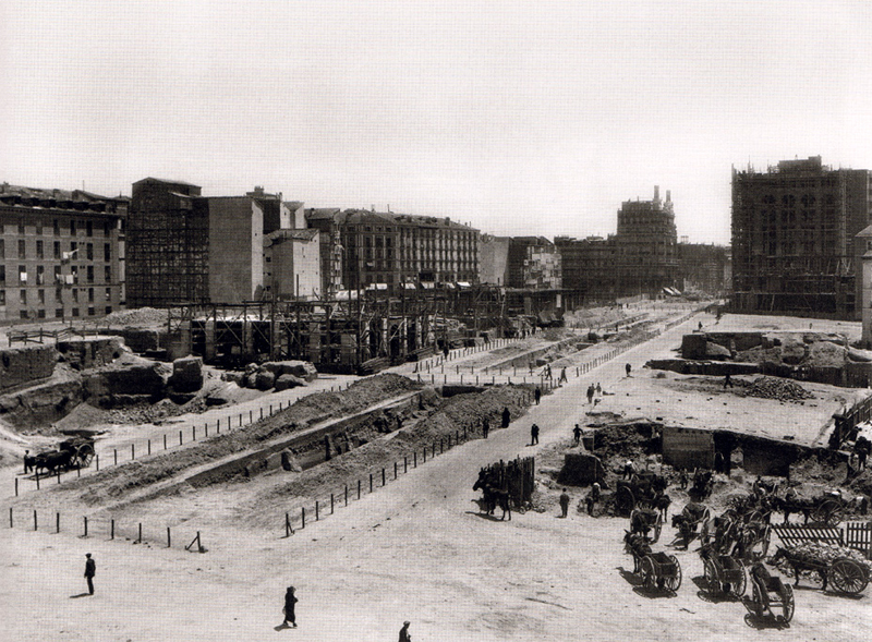 Obras en el segundo tramo de la Gran Vía. 1921
