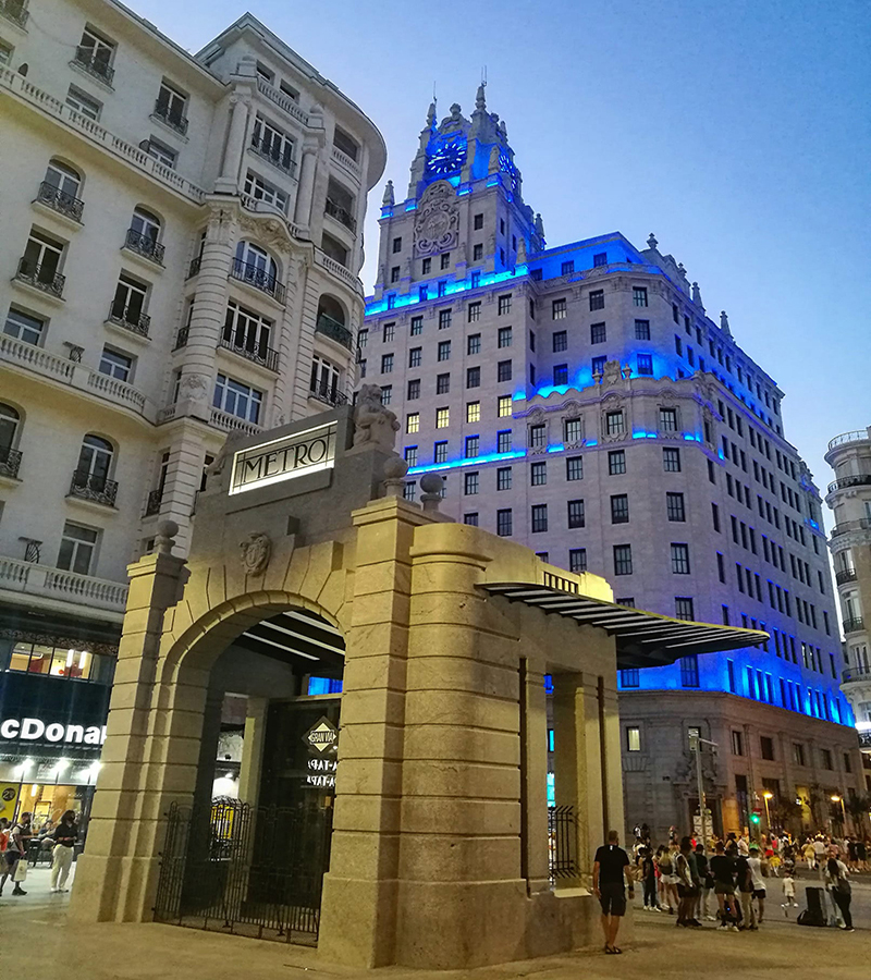 Templete del Metro en la Red de San Luis