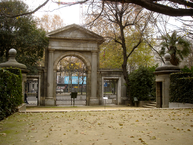 Puerta principal del Jardín Botánico