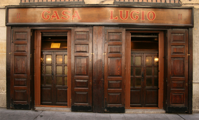 Casa Lucio